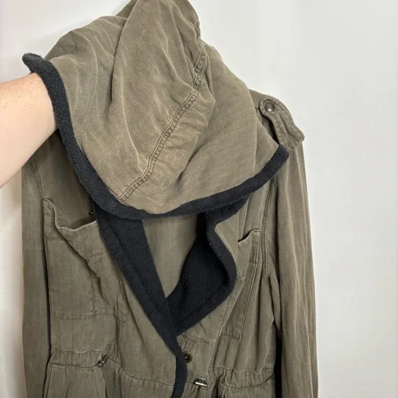 Free People Soft Peplum Hooded Military Army Green Cargo Jacket size Large - Picture 5 of 15
